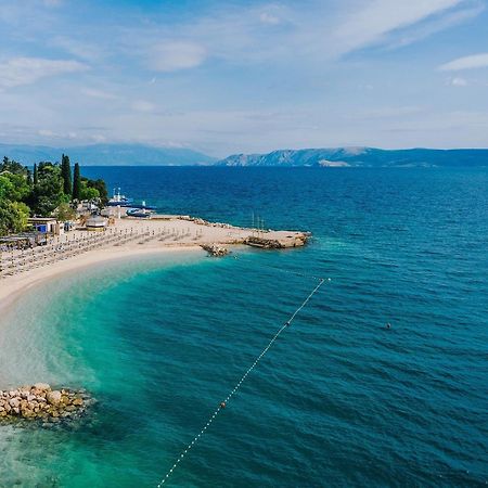 Apartments By The Sea Selce, Crikvenica - 16375 Exterior photo